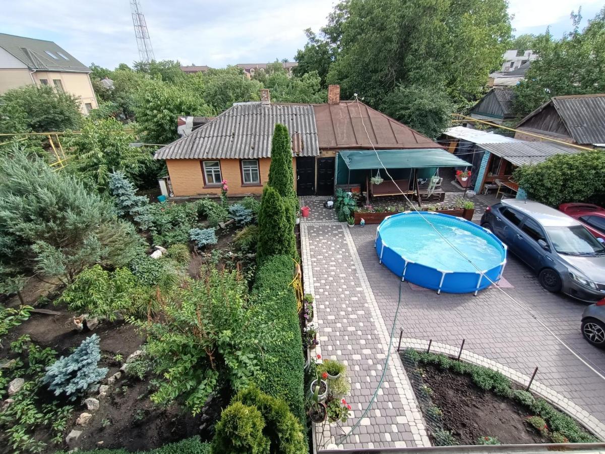 Яновского 1К Средняя Kropivnickij Kültér fotó